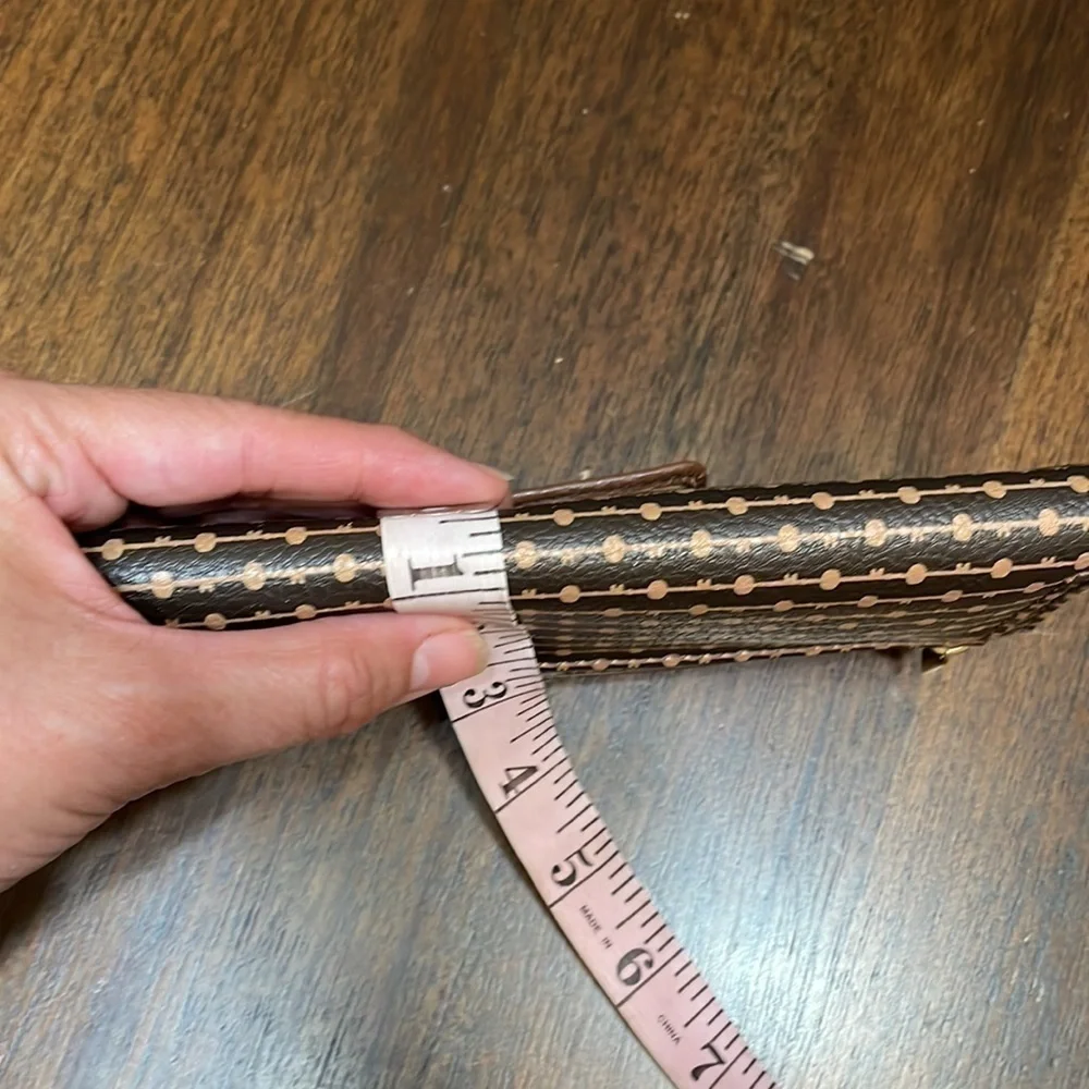 FOSSIL snap closure dot print wallet